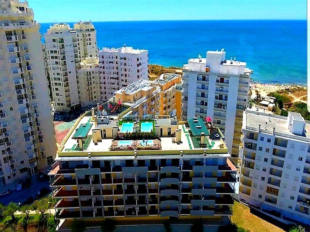 Ocean Breeze - Terrace Pools Daire Armação de Pêra Dış mekan fotoğraf